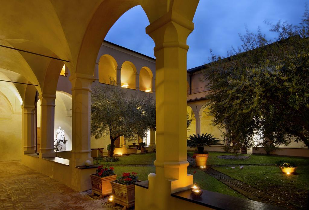فندق Abbadia San Giorgio مونيلّي المظهر الخارجي الصورة